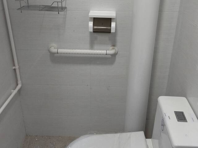 No Agent fees $800 Fully furnished room near Airport, STC and MRT for female tenant only