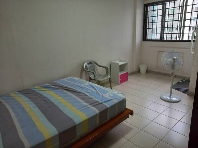 Master Bedroom - Hougang