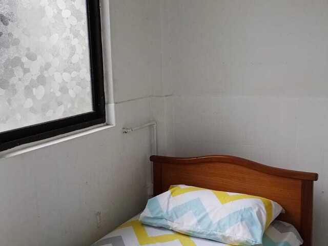 Room for rent / TIONG BAHRU/HAVELOCK / Common room / 1pax stay / Available Immediately
