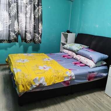Common Room @ Bukit Batok East ave 4 BLK 269!NO AGENT FEES!