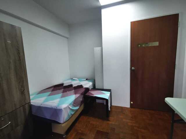 Room for rent / BRADDELL / MARYMOUNT / CALDECOTT MRT / Common room / 1pax stay / Available 20 Sept