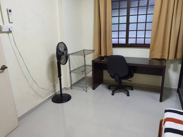 Common Room - $850.