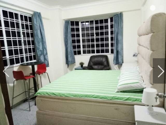 near NUS common room for rent