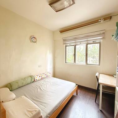Hougang Condo Common Room for Rent