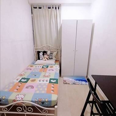 Condo common room for single person Aljunied / Paya lebar / Dakota mrt