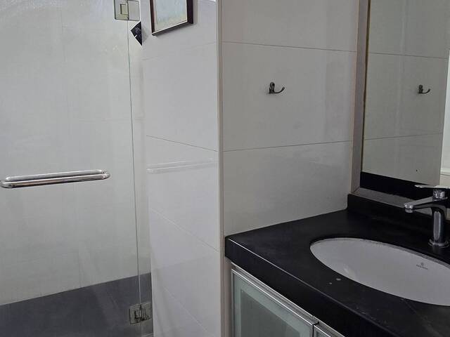 (1 Bedrooms For Rent) JALAN BESAR PLAZA @ KITCHENER RD – Partial Furnished with 1 X Split Aircon