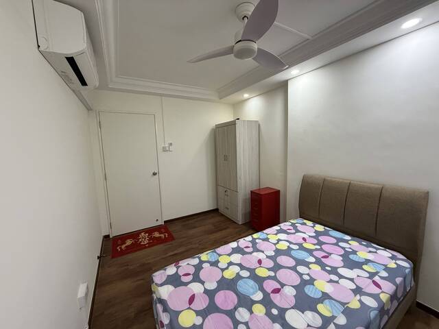 π‘ Common Room for Rent β 298 Punggol Central