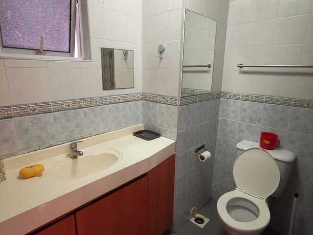 Room for rent / Novena MRT / Common room / 1pax stay / Available 14 Oct