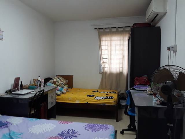 Comfortable Aircon Wifi Female Shared Common Room at Jurong west st. 41 (640457)