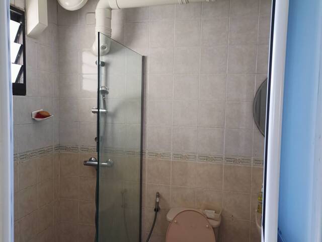 Master room for rent