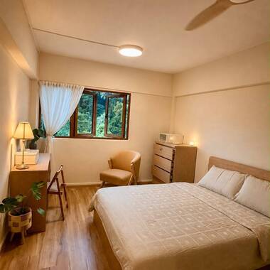 Common room at 59 Telok Blangah heights for rent! Aircon wifi!