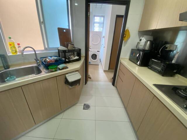 Room for rent / TOA PAYOH / Common room / 1pax stay / Available 26 Sept