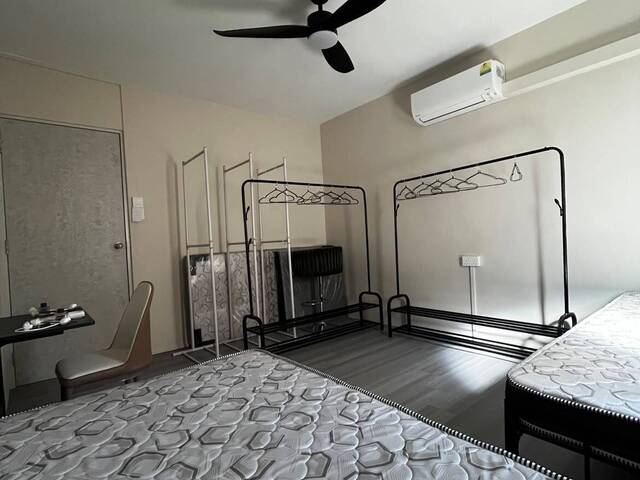 Huge Unit for rent, just bring your luggage and drop by ! Fully furnish!