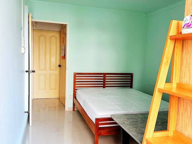 Master Room for rent at Blk 341 Ubi Avenue 1, (no agent fee)