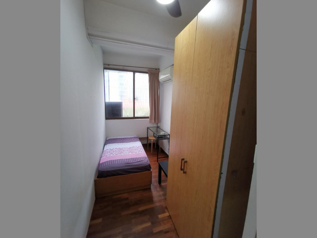 Room for rent / NEWTON / Common room / 1pax stay / Available 11 Sept