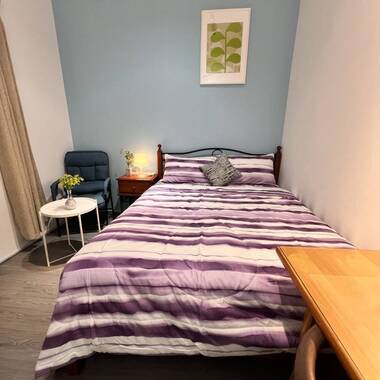 Furnished Room at Bukit Timah — 2 Mins to Sixth Avenue MRT