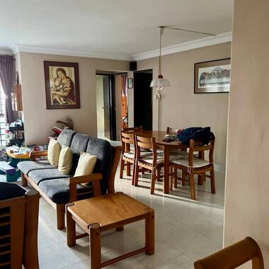 Spacious & Fully Furnished 5 Room HDB Blk 188B in Sengkang Near Rivervale Mall!