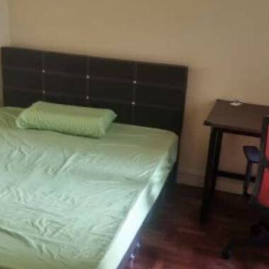 Common room at Tanamera for rent! Aircon wifi!