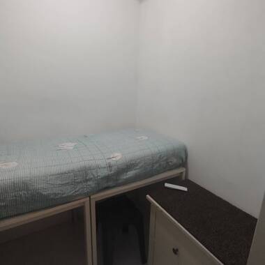 Small room at Paya Laber MRT for rent