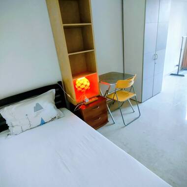 Share room with Chinese male - Simei MRT