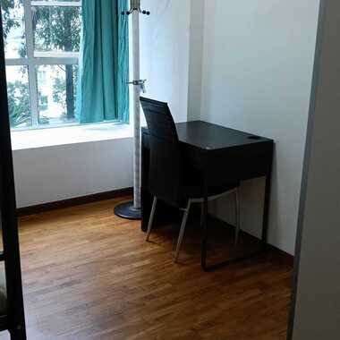 Condo Share room with Chinese male - kembangan MRT