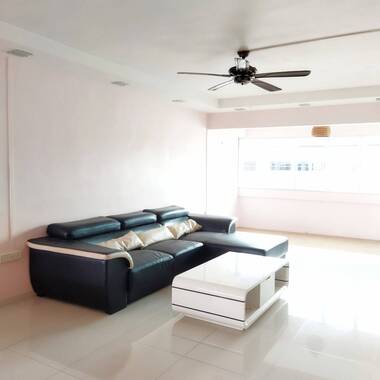 5R flat for rent at Blk 229 Yishun Street 21, Near to Yishun MRT (mo agent fee)