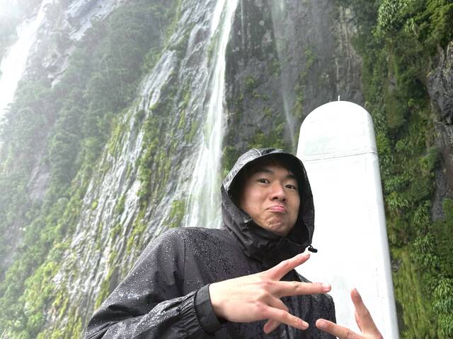 Hayden is looking for a room in Bishan