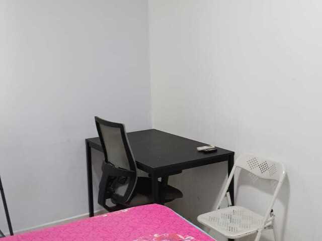 Room for rent / KEMBANGAN / Common room / 1pax stay / Available immediate