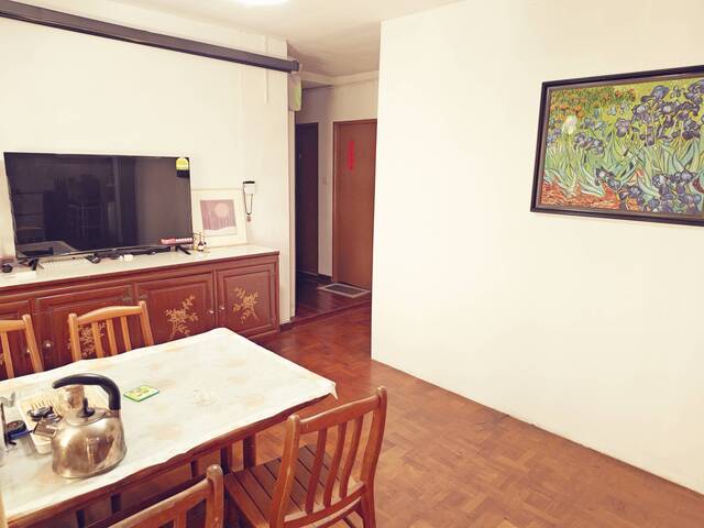 Orchard Central Somerset MRT master room