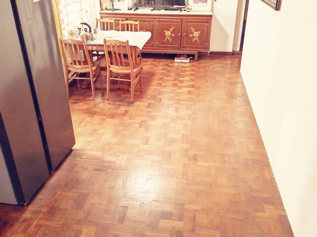 Orchard Central Somerset MRT master room