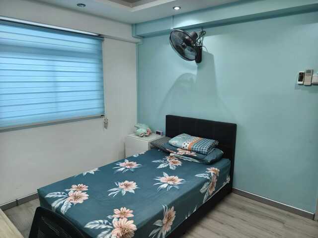 Common room at Toa Payoh Lorong 8, Female tenant
