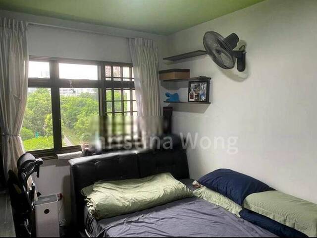 Cozy room at 21 Jalan Membina