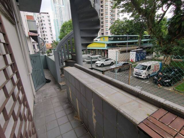 Room for rent / TOA PAYOH / NOVENA / Common room / 1pax stay / Available 13-Oct