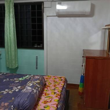 Nice landlord, elderly couple