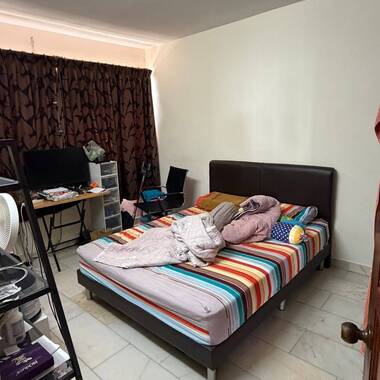 Room to Rent in Boon Lay