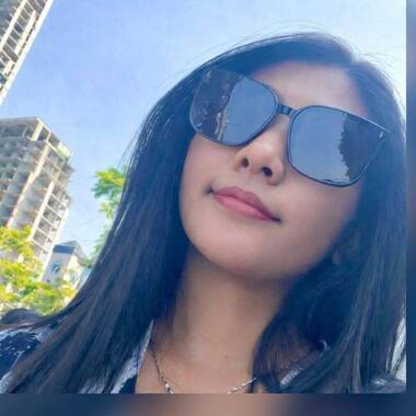 Crystal is looking for a room in Jurong East
