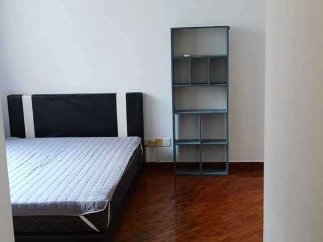 Room for rent / TOA PAYOH, NOVENA MRT / Master room / 1pax stay / Available Immediately