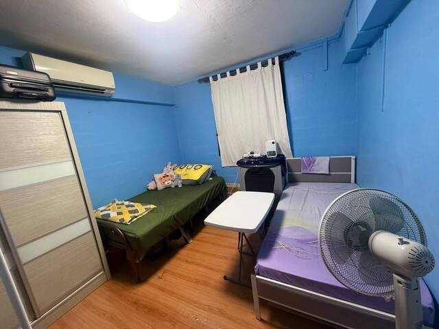 LADY ONLY SHARE ROOM FOR RENT @ BLK X TOA PAYOH LOR 7