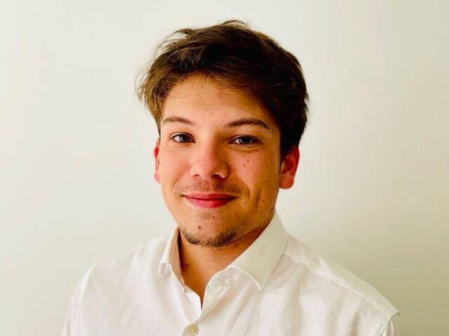 Hugo Leray is looking for a room in Tiong Bahru