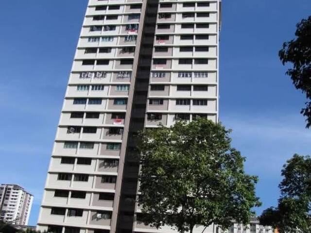 5-Room Flat @ Ghim Moh Road BLK 7! NO AGENT FEES!