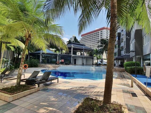 2 Huge Master bedrooms with attached bathrooms, No owner, can cook, Near Orchard Mrt