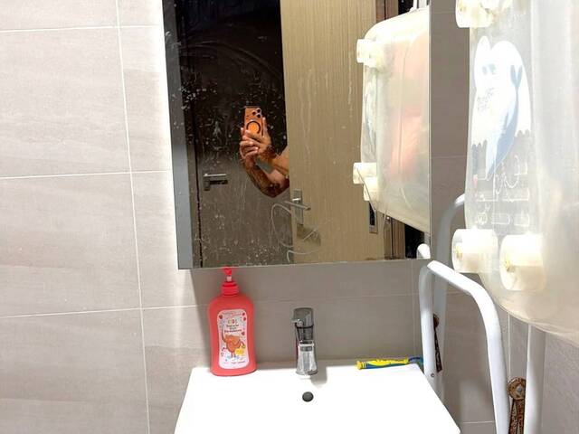 2 Common Rooms for rent at blk 359 Woodlands Avenue 5, Near to woodlands Mrt! No Agent Fee
