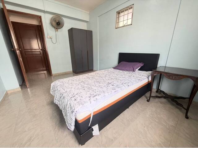 Common Room for Rent | Jurong West |