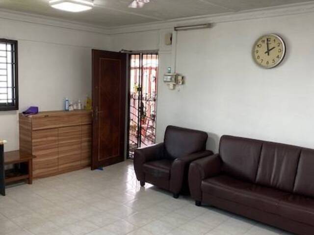 3 Bed + Hall @ Blk 414 Ang Mo Kio Ave 10
