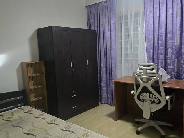 Common room at 50 Lorong 5 Toa Payoh for rent! Wifi available!