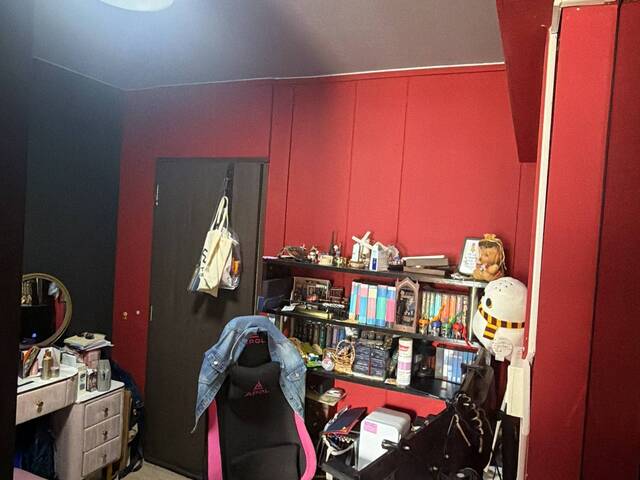 Master room for rent