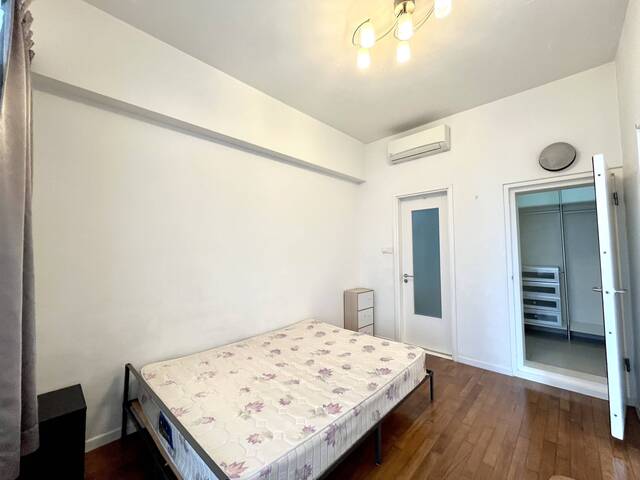 Unblocked 1-bedroom Condo Near King Albert Park MRT and SIM
