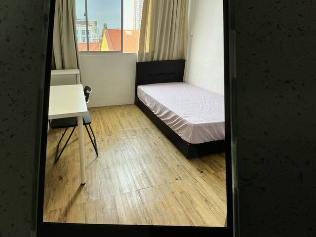 Jln Besar/ Little India/ Rochor Room for rent_ 8118..._No agent fees