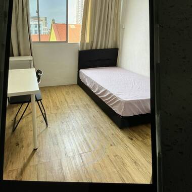 Jln Besar/ Little India/ Rochor Room for rent_ 8118..._No agent fees