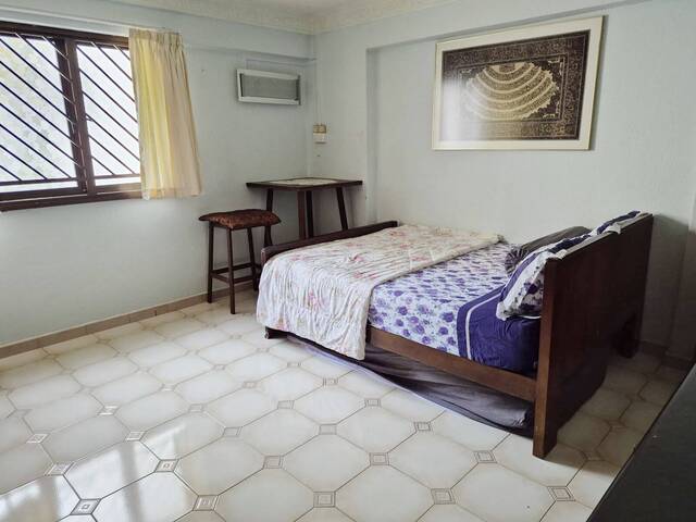 2 x rooms @ same unit @ Blk171 Bedok South (FOR LADIES) - Aircon + WiFi - Tanah Merah MRT